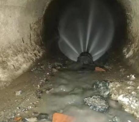 石排镇市政管道清淤